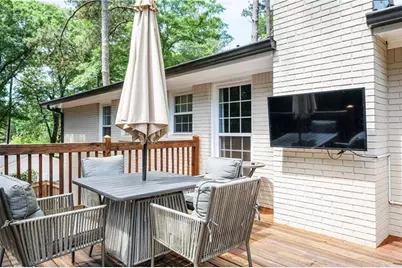 273 Skyland Drive, Roswell, GA 30075 - Photo 32