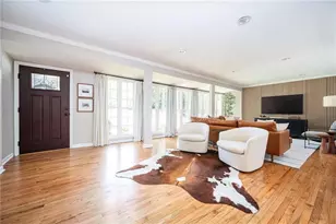273 Skyland Dr, Roswell, GA 30075 - Photo 8