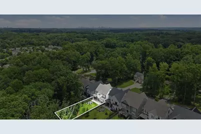 3564 S Sherwood Road SE, Smyrna, GA 30082 - Photo 2