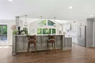 8190 Old Mill Dr, Gainesville, GA 30506 - Photo 10