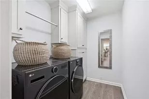 8190 Old Mill Dr, Gainesville, GA 30506 - Photo 18