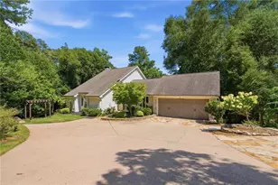 8190 Old Mill Dr, Gainesville, GA 30506 - Photo 1
