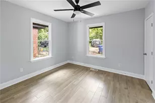 554 Lawton St SW, Atlanta, GA 30310 - Photo 6