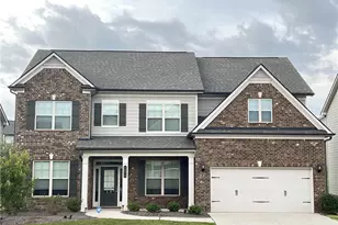 4675 Silver Oak Dr, Gainesville, GA 30504 - Photo 2