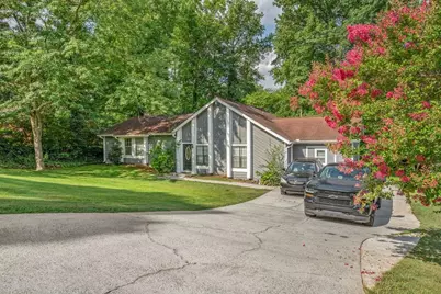 3927 Wabash Lane, Ellenwood, GA 30294 - Photo 2