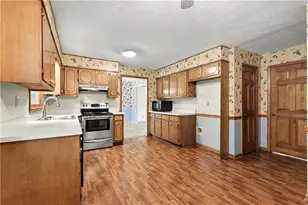 91 Bentridge Ct, Lawrenceville, GA 30043 - Photo 2