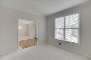 4102 Trotters Way Dr, Snellville, GA 30039 - Photo 6