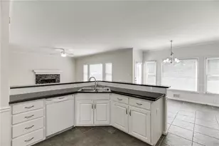 4102 Trotters Way Dr, Snellville, GA 30039 - Photo 12