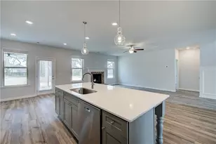 717 Dunlake Wy, Locust Grove, GA 30248 - Photo 18