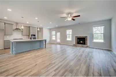 717 Dunlake Way, Locust Grove, GA 30248 - Photo 10