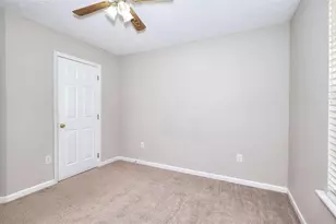 4160 Janel Ln, Loganville, GA 30052 - Photo 4