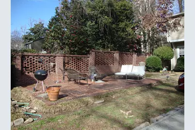 3644 Kingsboro Road NE #B, Atlanta, GA 30319 - Photo 6