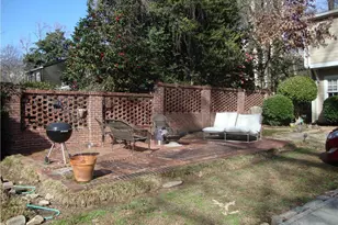 3644 Kingsboro Rd NE, Atlanta, GA 30319 - Photo 6