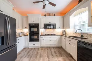 4967 Reed Field Dr, Oakwood, GA 30566 - Photo 4