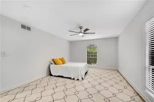 6851 Roswell Rd, Atlanta, GA 30328 - Photo 14