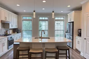 7866 Laurel Crest Dr, Johns Creek, GA 30024 - Photo 10