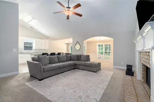 231 Camp Ct, Bethlehem, GA 30620 - Photo 4