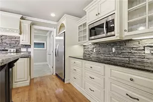 2416 Westport Circle SW, Marietta, GA 30064 - Photo 12