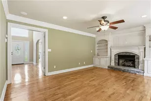 2416 Westport Circle SW, Marietta, GA 30064 - Photo 6