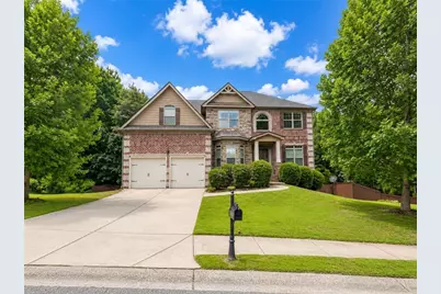 825 Belmar Pass, Fairburn, GA 30213 - Photo 1