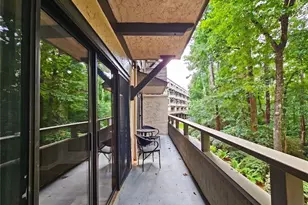 1106 Highland Bluff Dr S E, Atlanta, GA 30339 - Photo 16