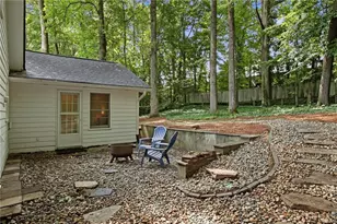 1960 Royal Ct, Atlanta, GA 30341 - Photo 42