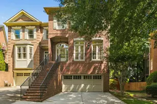614 Timm Valley Rd NE, Atlanta, GA 30305 - Photo 2