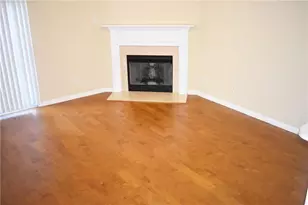 1214 Penhurst Way, Lawrenceville, GA 30043 - Photo 2