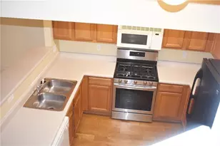 1214 Penhurst Way, Lawrenceville, GA 30043 - Photo 4