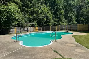 139 Burnham, Peachtree City, GA 30269 - Photo 18