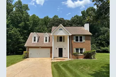 139 Burnham, Peachtree City, GA 30269 - Photo 1