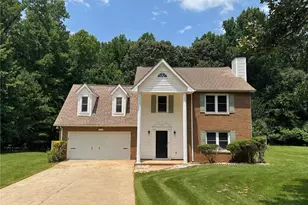 139 Burnham, Peachtree City, GA 30269 - Photo 1