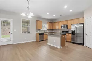 9950 Autry Vue Ln, Alpharetta, GA 30022 - Photo 4