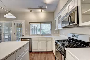 7470 Brookwood Way, Cumming, GA 30041 - Photo 20