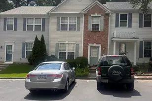 10900 Wittenridge Dr, Alpharetta, GA 30022 - Photo 2