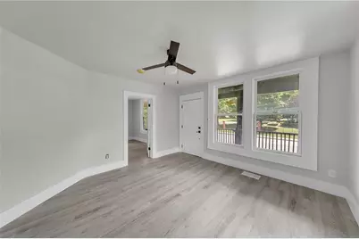 1053 Metropolitan Parkway SW, Atlanta, GA 30310 - Photo 6