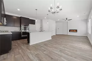 349 Jarrett St, Fairburn, GA 30213 - Photo 6