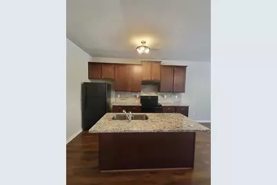 1898 Old Dogwood, Jonesboro, GA 30238 - Photo 4