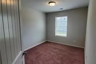 1898 Old Dogwood, Jonesboro, GA 30238 - Photo 10