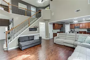 739 Avonley Crk Trce, Sugar Hill, GA 30518 - Photo 12