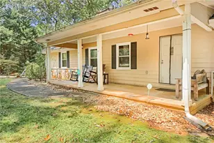 112 Bridget Dr, Hampton, GA 30228 - Photo 2