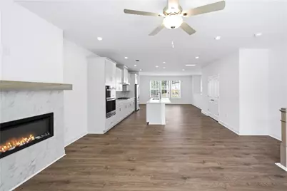 376 Sunset Hollow Street, Sugar Hill, GA 30518 - Photo 10