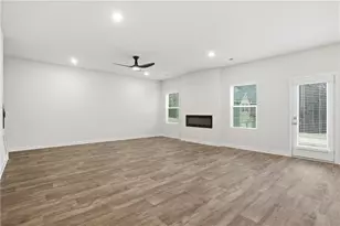 359 Jarrett St, Fairburn, GA 30213 - Photo 12