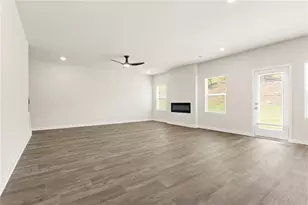 359 Jarrett St, Fairburn, GA 30213 - Photo 8