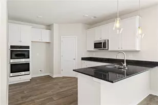361 Jarrett St, Fairburn, GA 30213 - Photo 8