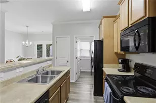 218 W Marietta St, Canton, GA 30114 - Photo 8