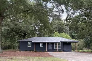 1079 Fairview Rd NW, Calhoun, GA 30701 - Photo 1