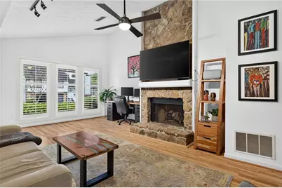 1125 Capital Club Circle NE, Atlanta, GA 30319 - Photo 4