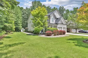 1040 Scenic View Trace, Lawrenceville, GA 30044 - Photo 4