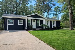 1551 Pine Glen Cir, Decatur, GA 30035 - Photo 2